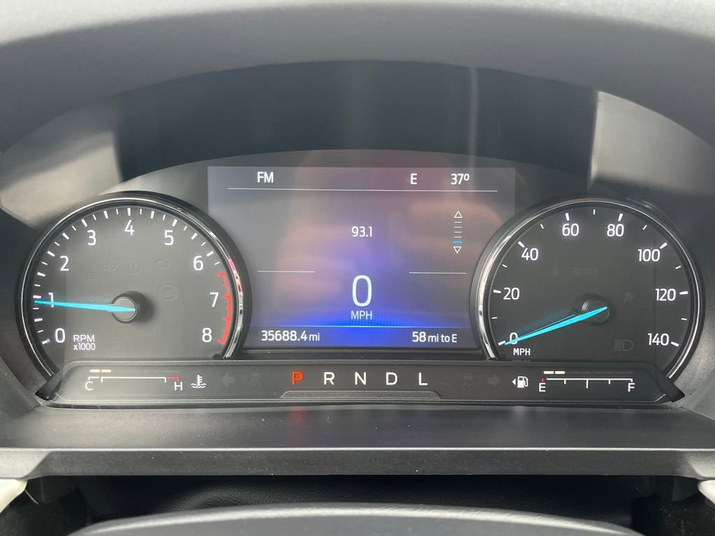 Certified 2022 Ford Explorer XLT w/ Equipment Group 202A image 16