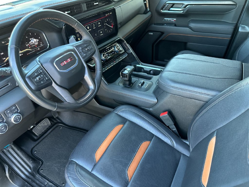 Used 2025 GMC Sierra 1500 AT4 AWD/4WD image 9