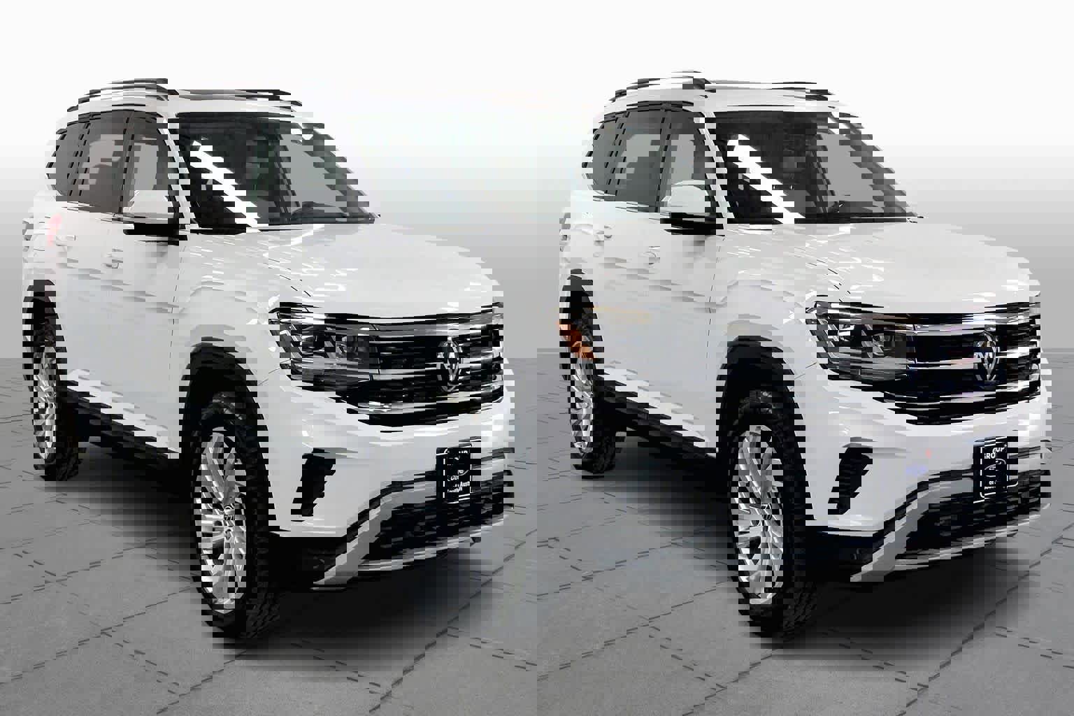 Used 2021 Volkswagen Atlas SE w/ Panoramic Sunroof Package image 3