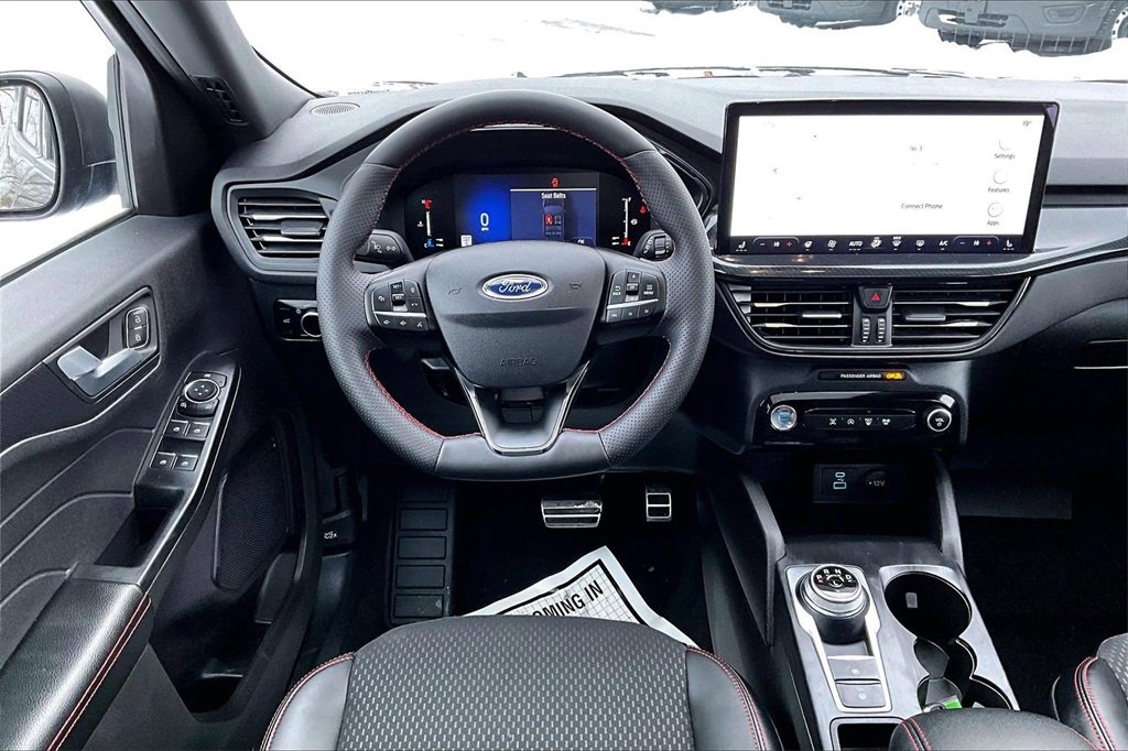 Certified 2023 Ford Escape ST-Line image 5