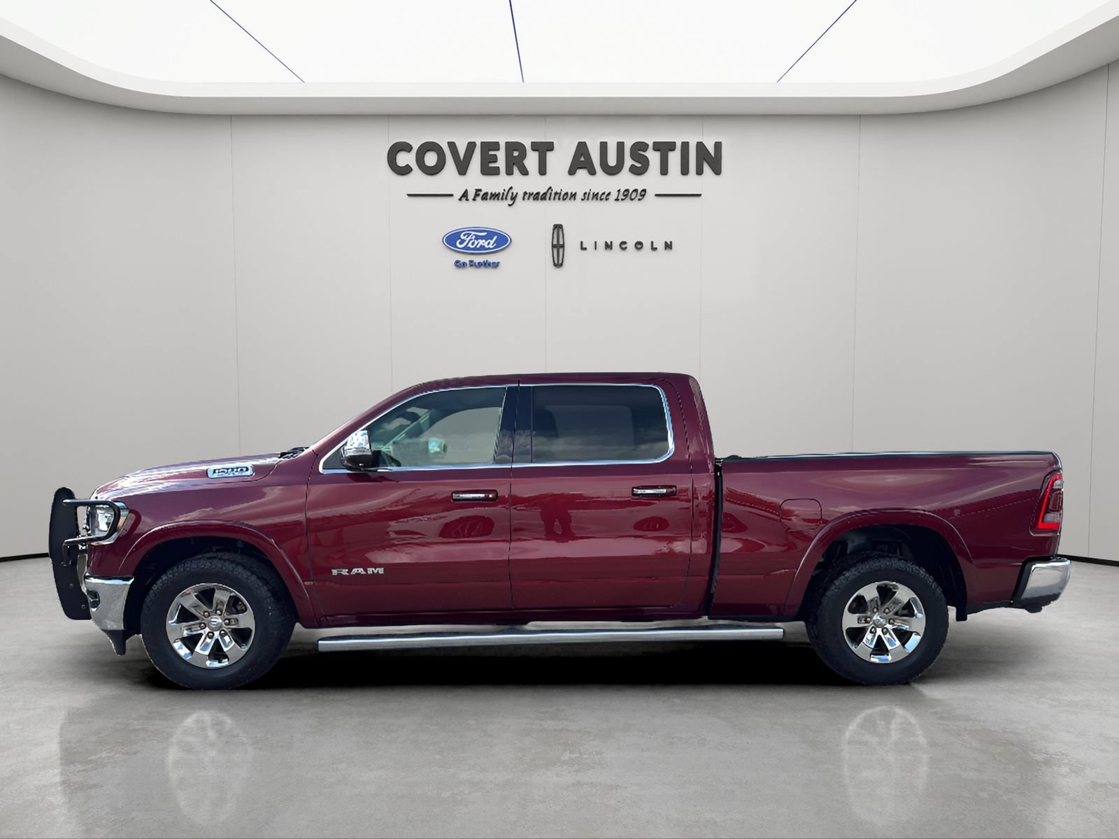 Used 2022 RAM 1500 Laramie RWD image 3