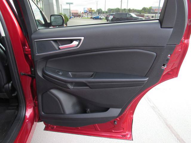 Certified 2024 Ford Edge SEL w/ Convenience Package AWD/4WD image 35