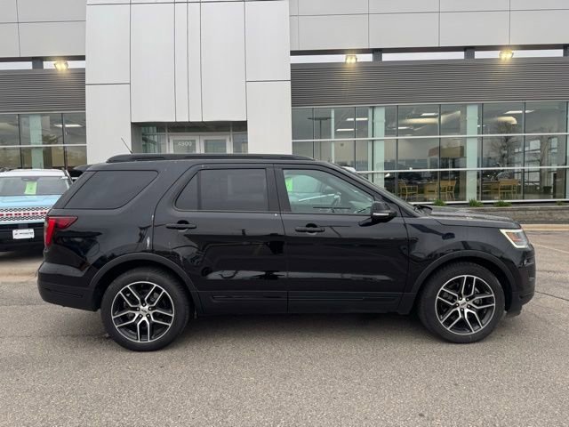 Certified 2019 Ford Explorer Sport w/ Equipment Group 401A AWD/4WD image 4