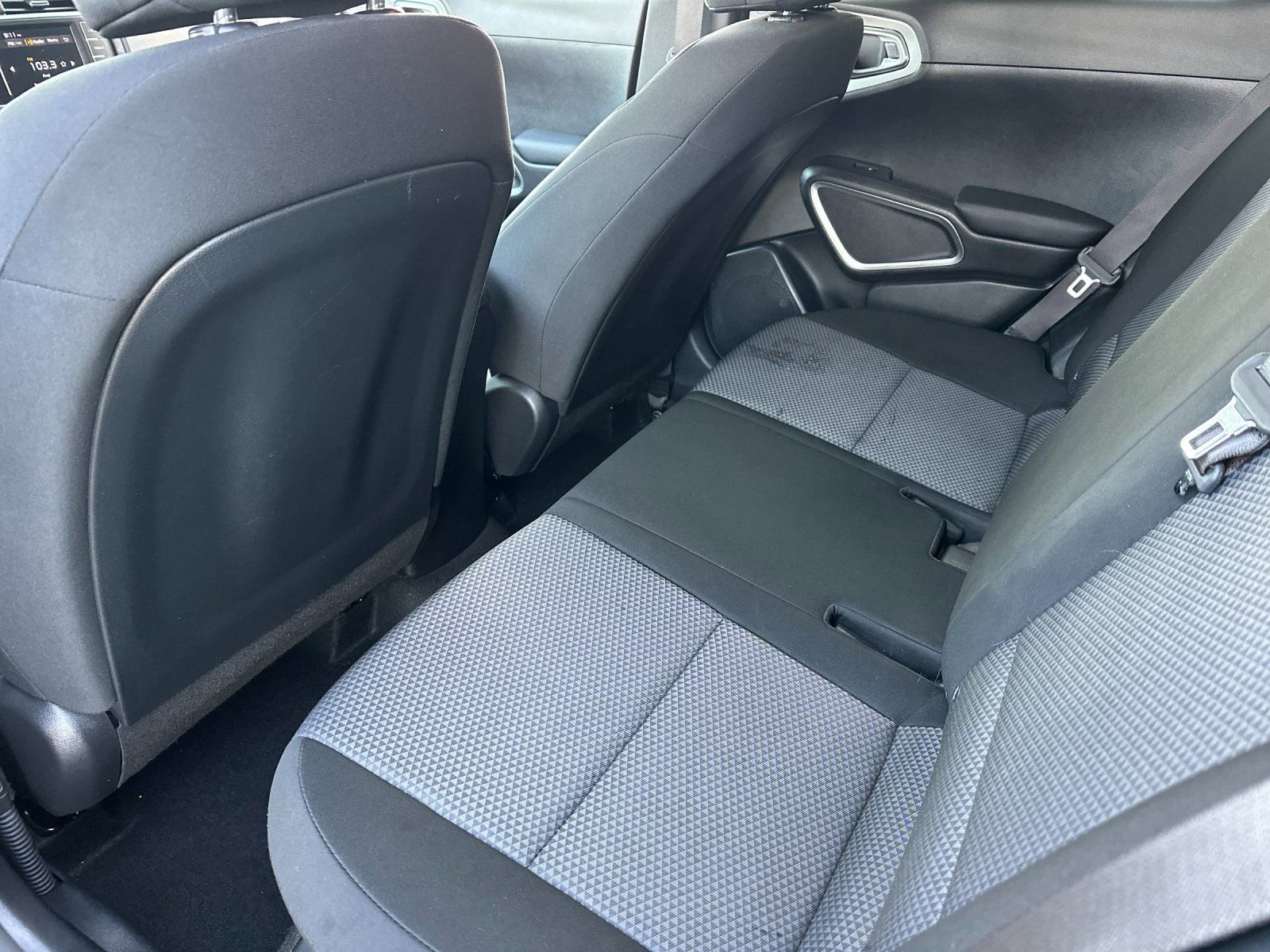 Used 2023 Kia Soul LX w/ Option Group 015 image 11