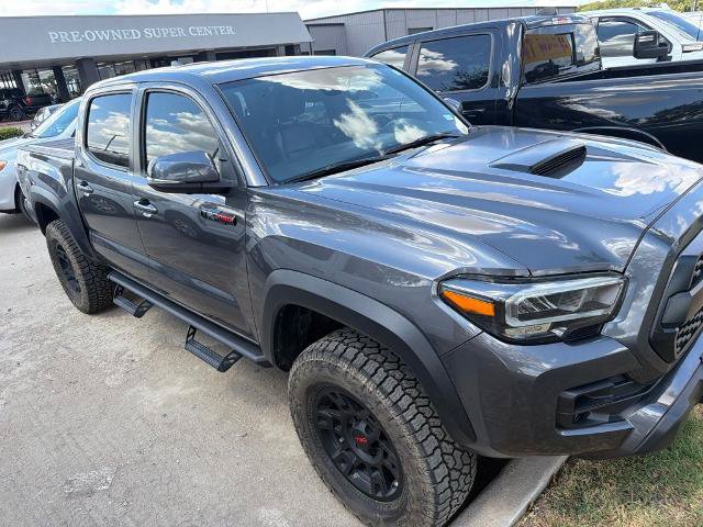 Used 2021 Toyota Tacoma TRD Pro AWD/4WD image 3