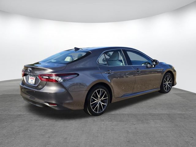 Used 2023 Toyota Camry XLE image 4