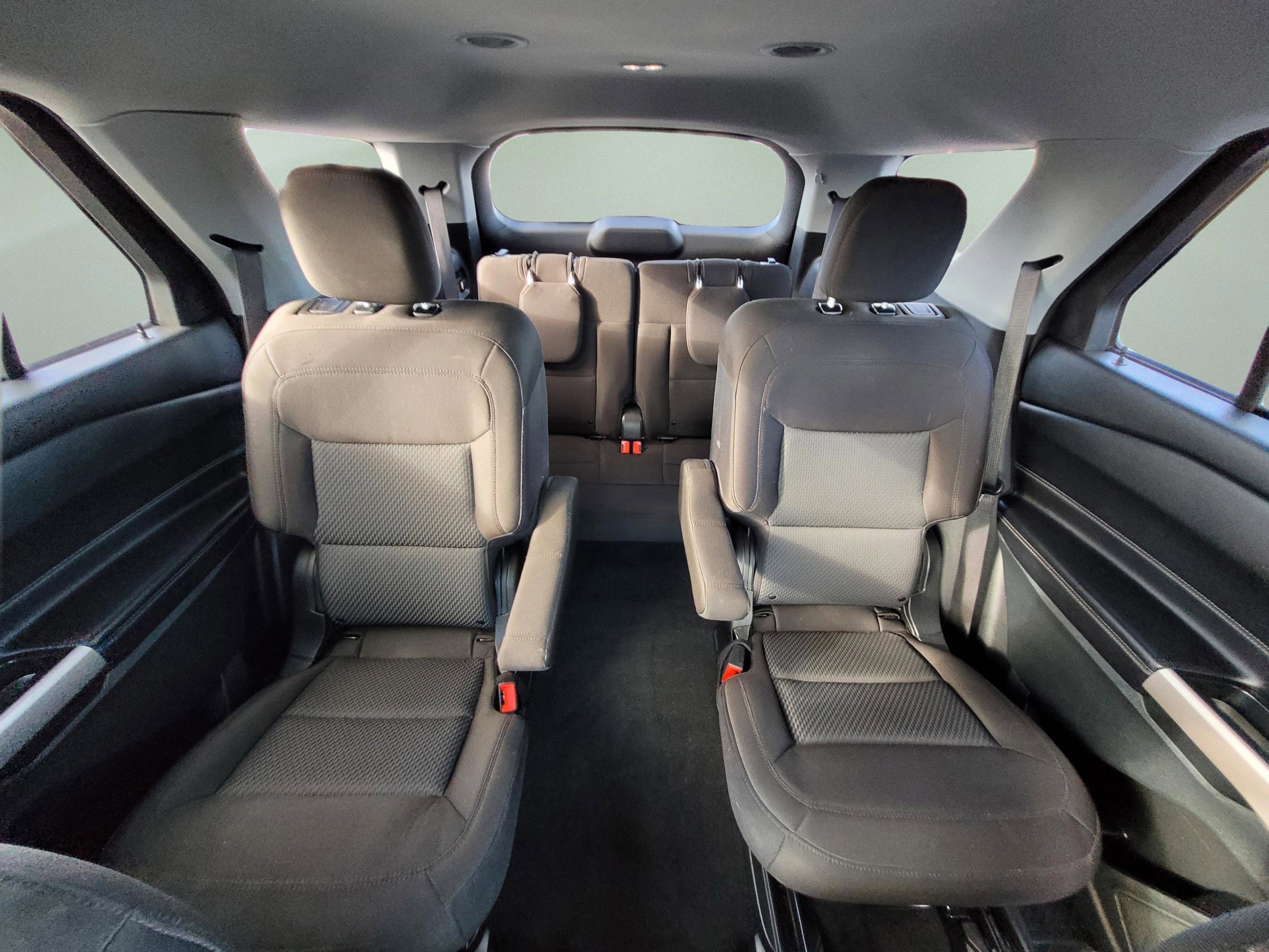 Certified 2023 Ford Explorer XLT AWD/4WD image 19