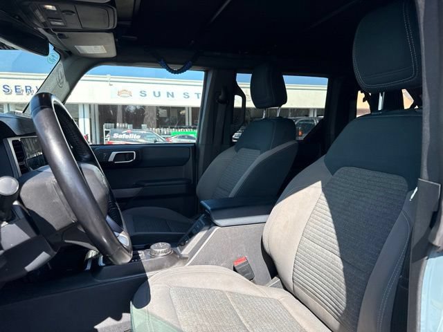Certified 2022 Ford Bronco Outer Banks w/ Sasquatch Package AWD/4WD image 9