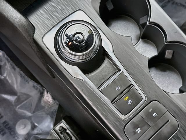 Certified 2025 Ford Escape ST-Line FWD image 16