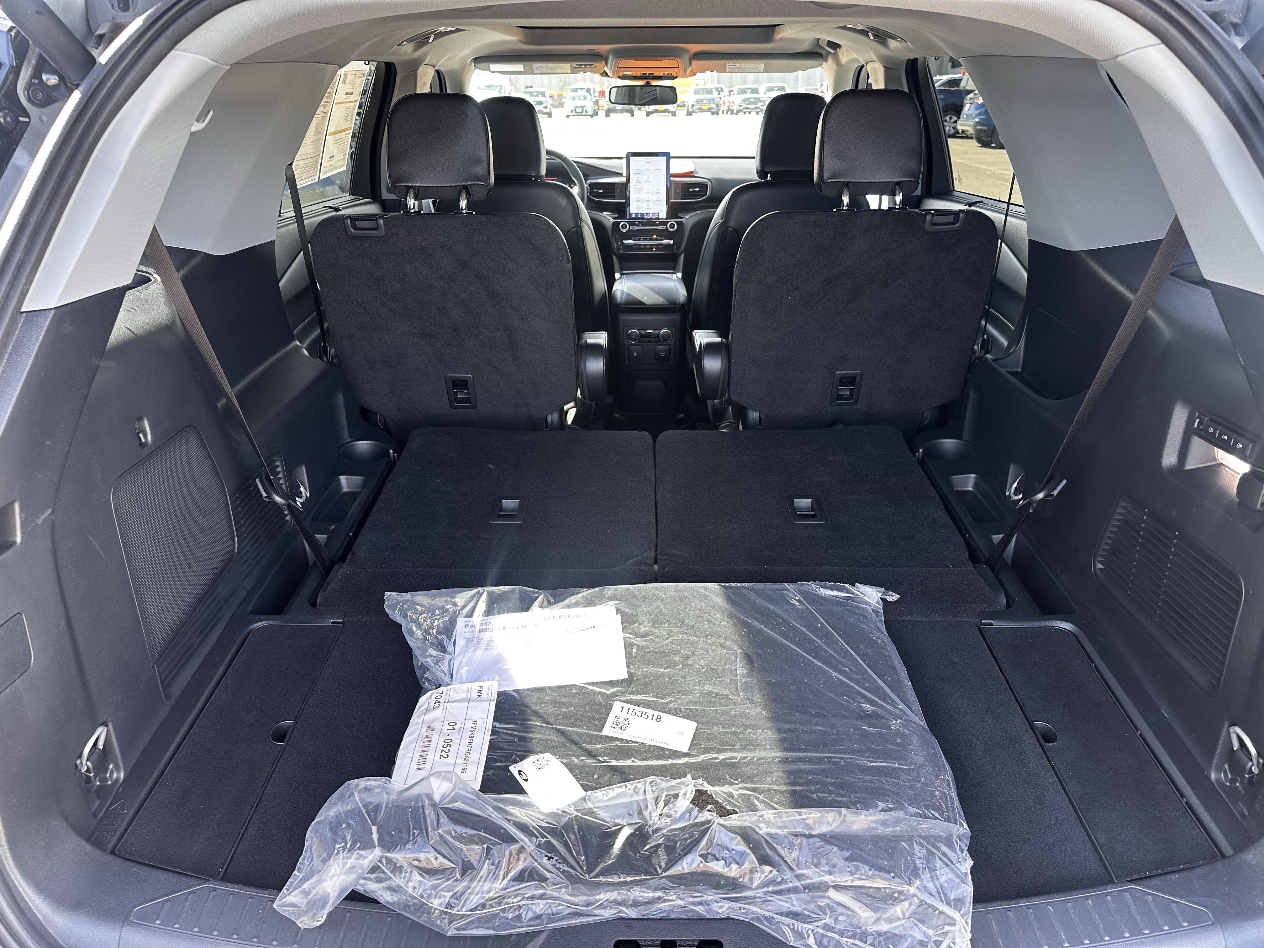 Certified 2024 Ford Explorer Limited w/ Limited Technology Package AWD/4WD image 13