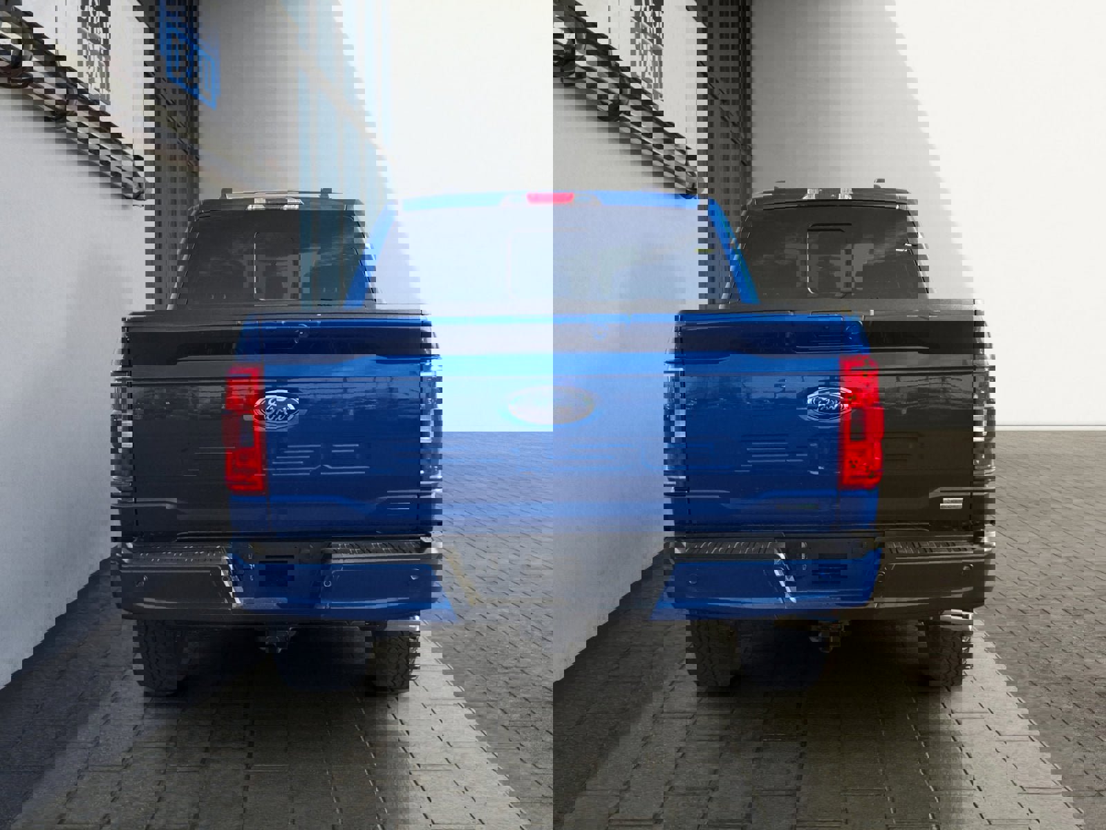 Certified 2023 Ford F150 XLT w/ Equipment Group 302A High image 4