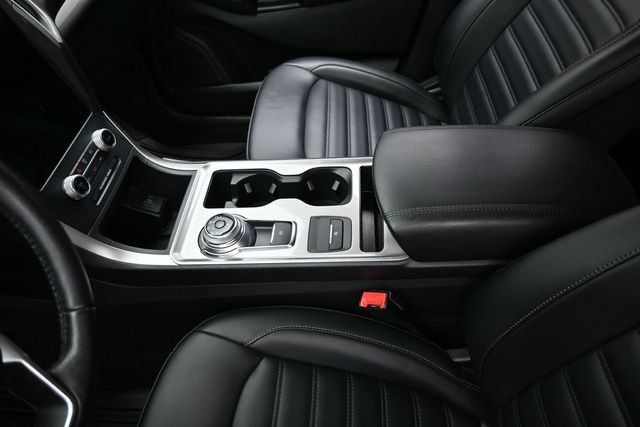 Certified 2023 Ford Edge SEL w/ Convenience Package AWD/4WD image 29