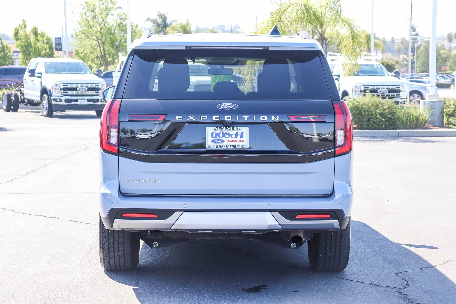 Certified 2025 Ford Expedition Platinum AWD/4WD image 5