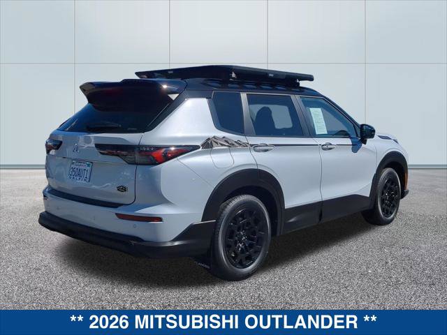 Used 2026 Mitsubishi Outlander AWD image 5