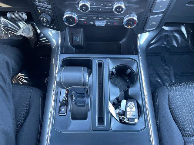 Certified 2022 Ford F150 XLT w/ Equipment Group 302A High image 27