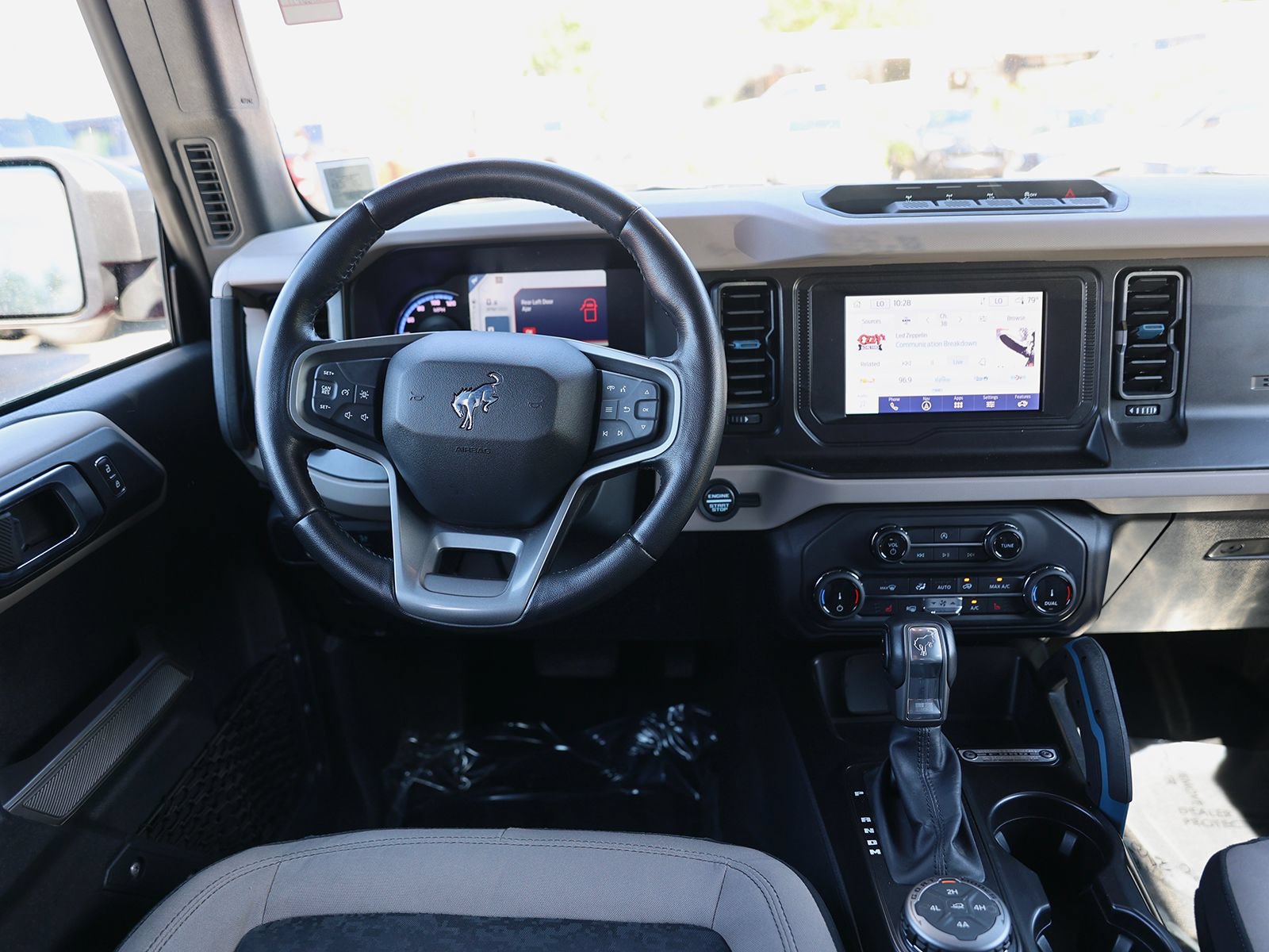 Certified 2022 Ford Bronco Wildtrak AWD/4WD image 17