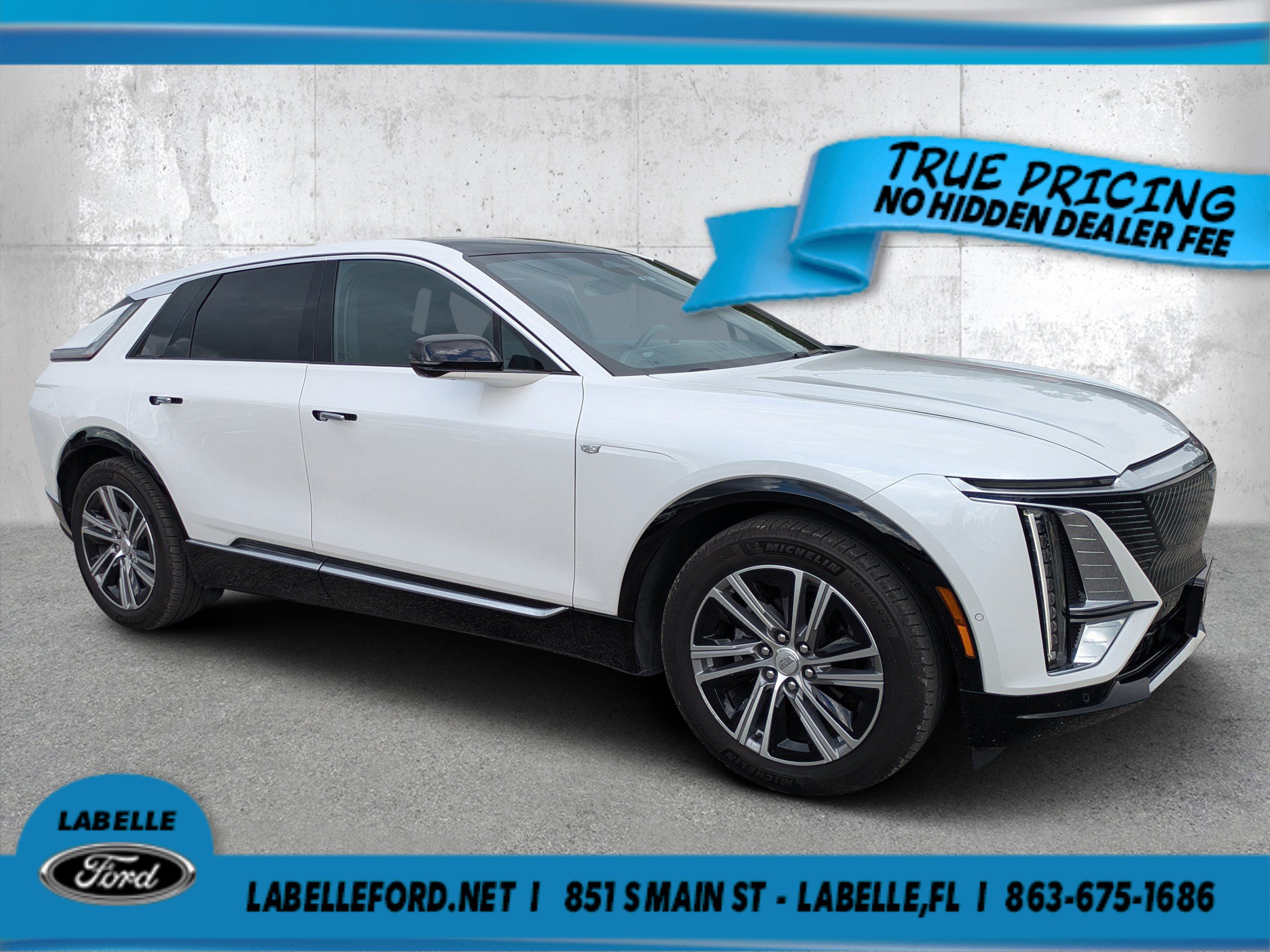 Used 2024 Cadillac Lyriq Luxury RWD image 1