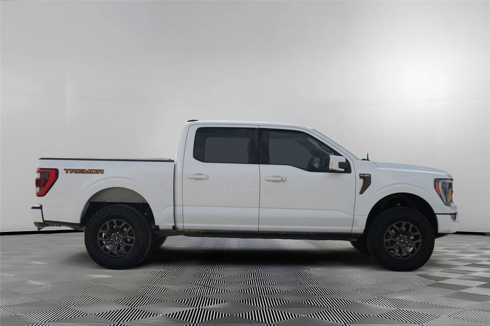 Certified 2022 Ford F150 Tremor w/ Equipment Group 402A High AWD/4WD image 4