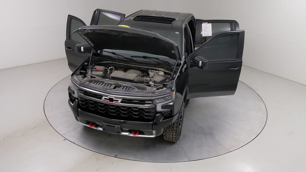 Used 2023 Chevrolet Silverado 1500 ZR2 w/ Technology Package AWD/4WD image 47