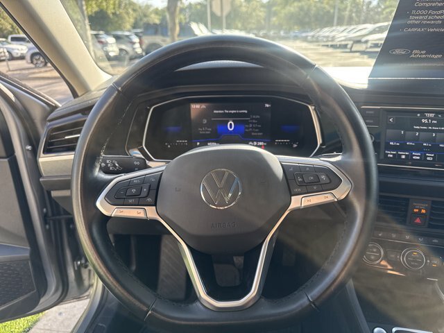 Used 2023 Volkswagen Jetta SE w/ Panoramic Sunroof Package FWD image 20