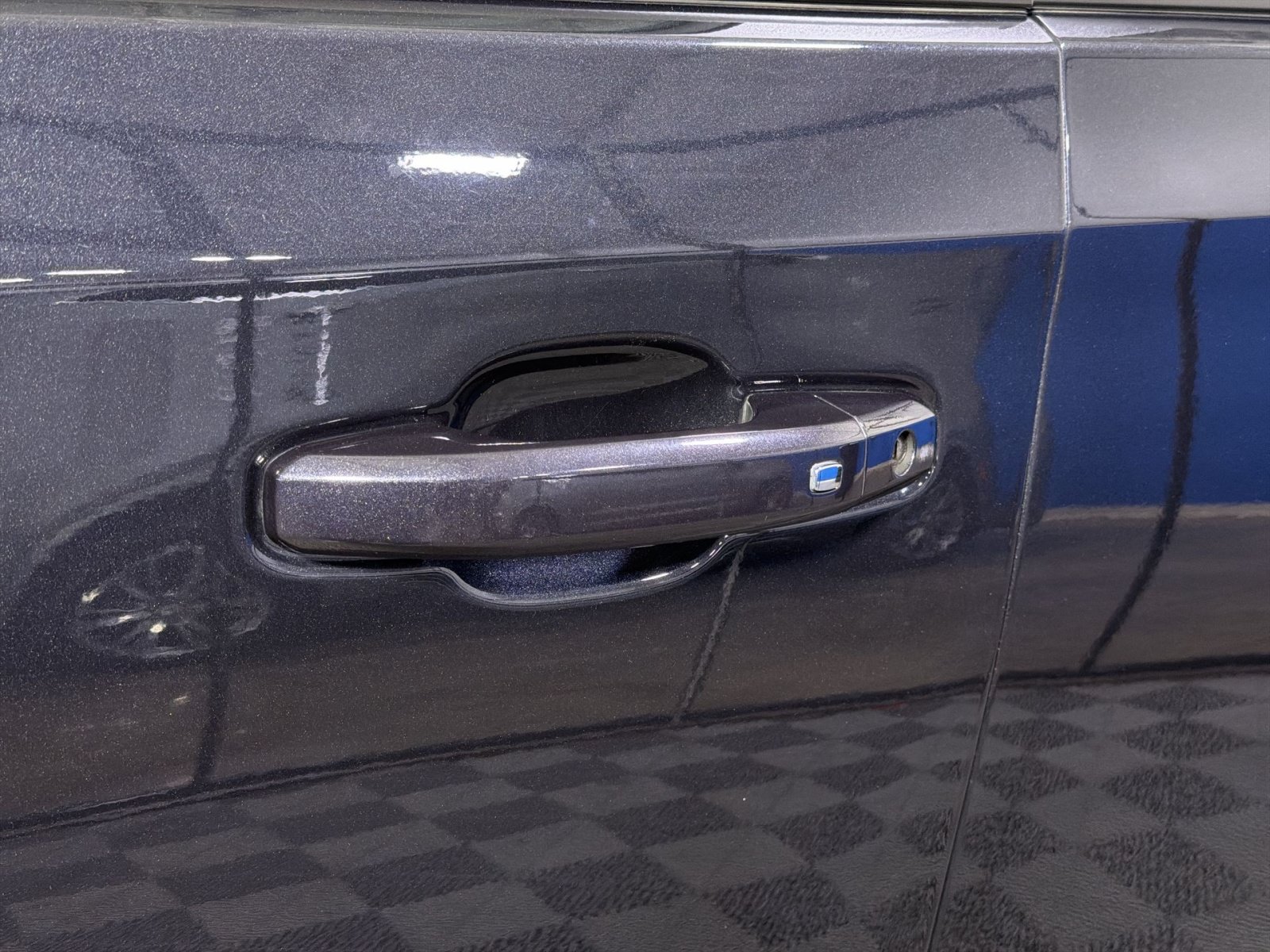 Used 2024 Chevrolet Silverado 1500 LT AWD/4WD image 15