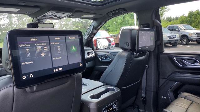 Used 2021 Chevrolet Tahoe RST w/ Luxury Package AWD/4WD image 24