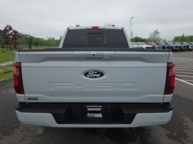 Certified 2025 Ford F150 XLT w/ Equipment Group 302A MID AWD/4WD image 9