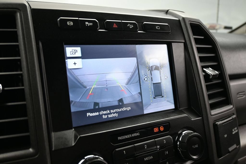 Certified 2019 Ford F250 XL w/ STX Appearance Package AWD/4WD image 13