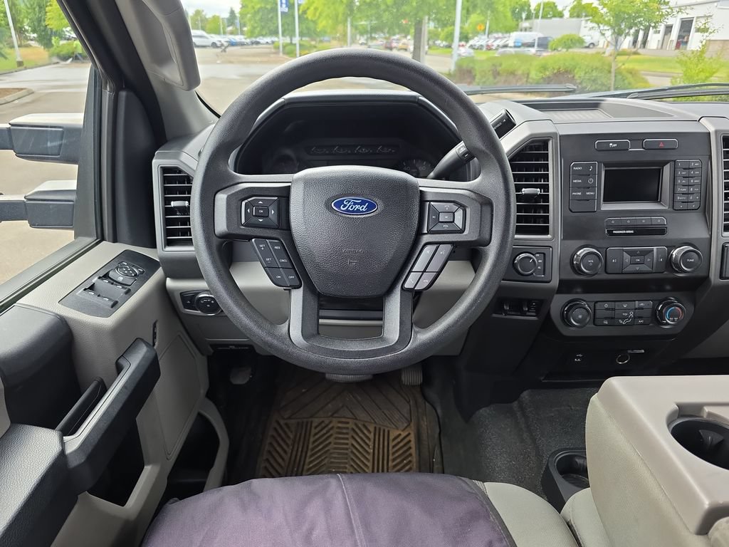 Certified 2019 Ford F250 XL w/ STX Appearance Package AWD/4WD image 9