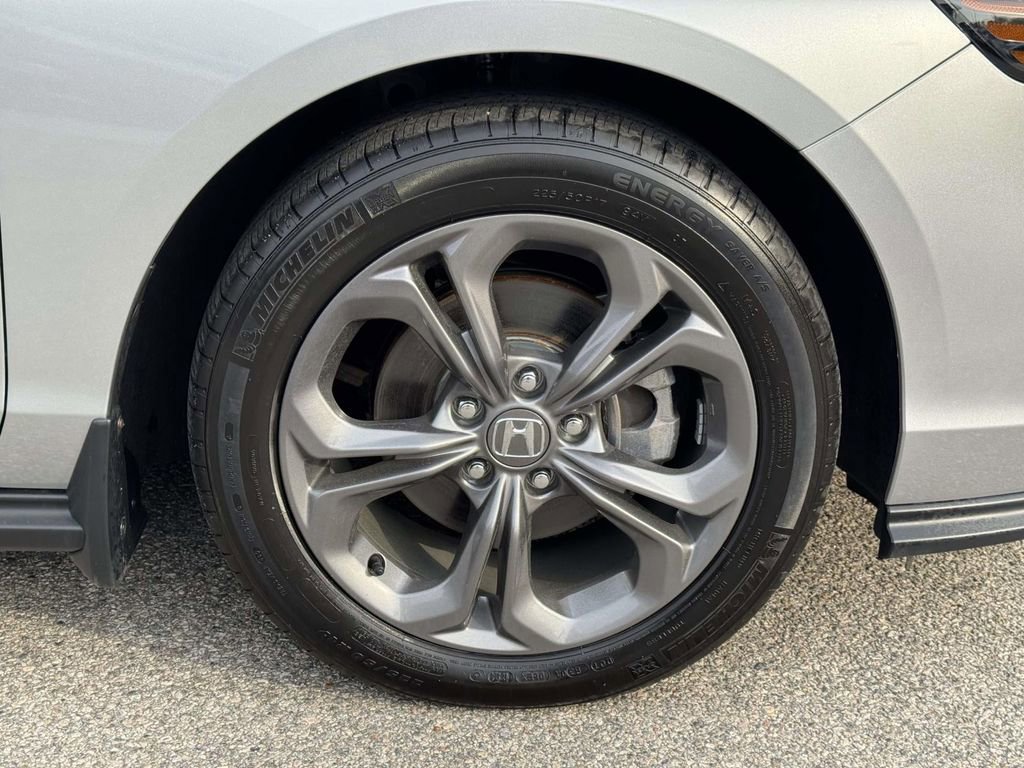 Used 2024 Honda Accord EX image 26