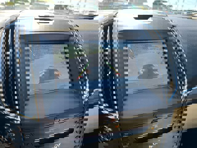 Certified 2017 Ford Edge Titanium w/ Equipment Group 301A image 23