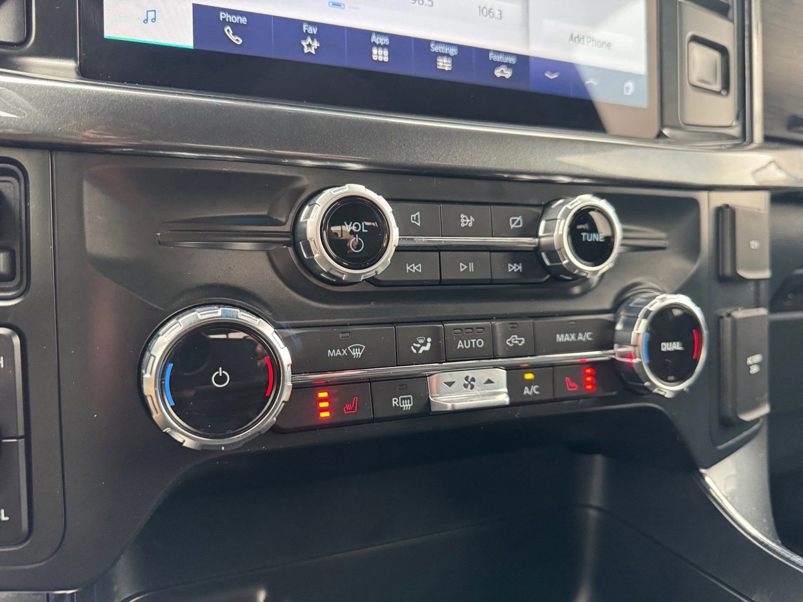 Certified 2022 Ford F150 XLT w/ Equipment Group 302A High image 26