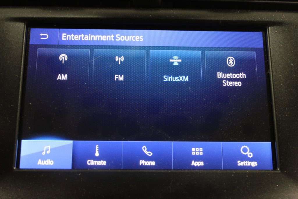 Certified 2020 Ford Fusion SE FWD image 28