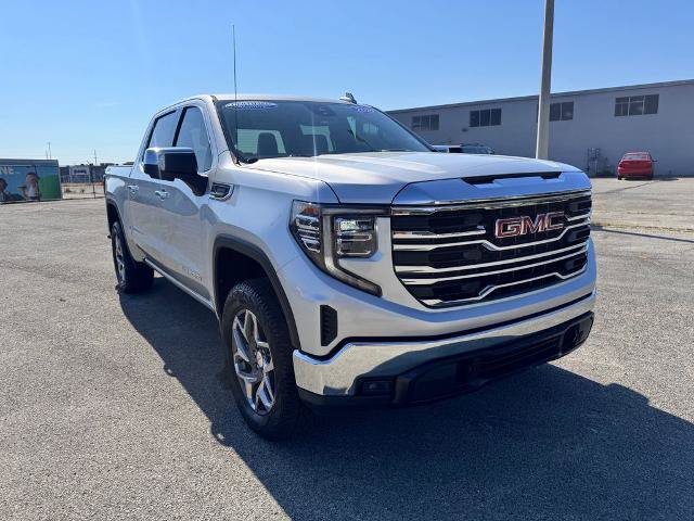 Used 2022 GMC Sierra 1500 SLT AWD/4WD image 13