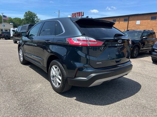 Certified 2024 Ford Edge SEL w/ Convenience Package AWD/4WD image 6