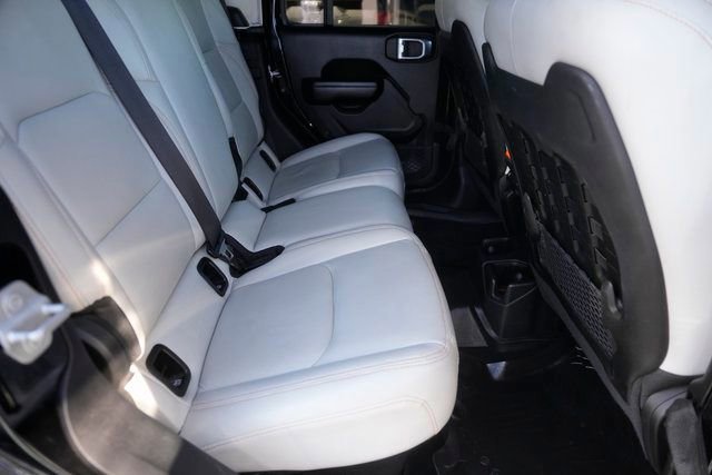 Used 2021 Jeep Gladiator Mojave image 15