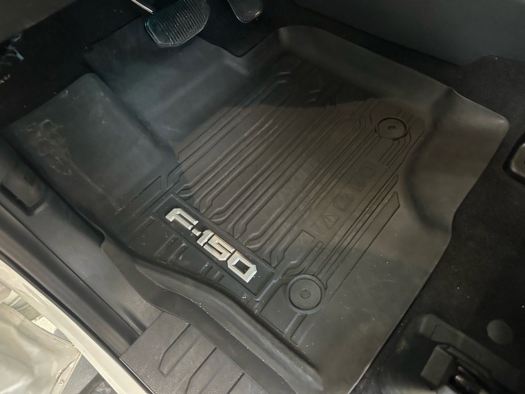 Certified 2023 Ford F150 Lariat w/ Equipment Group 502A High image 28