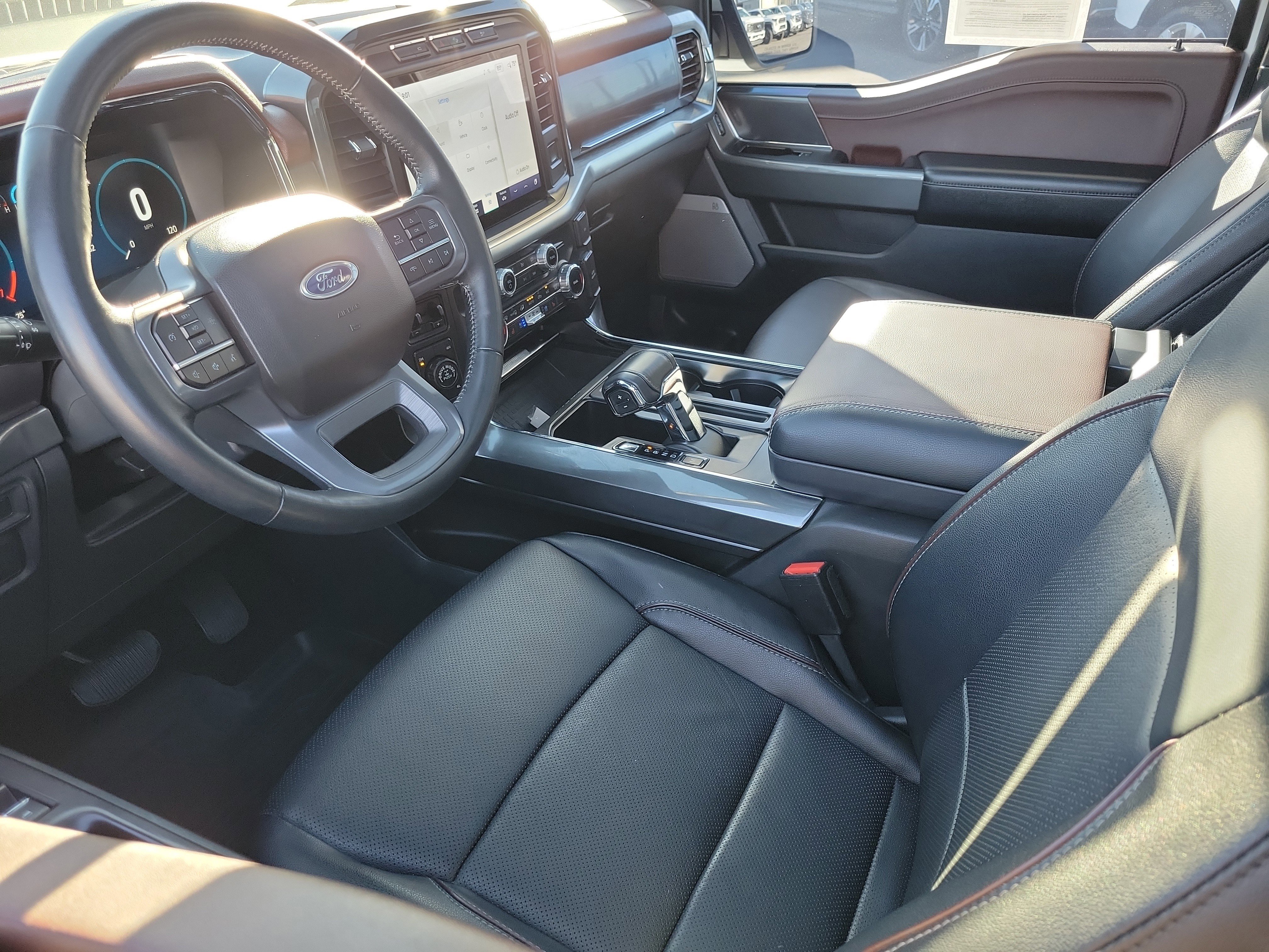 Certified 2022 Ford F150 Lariat w/ Max Trailer Tow Package image 4