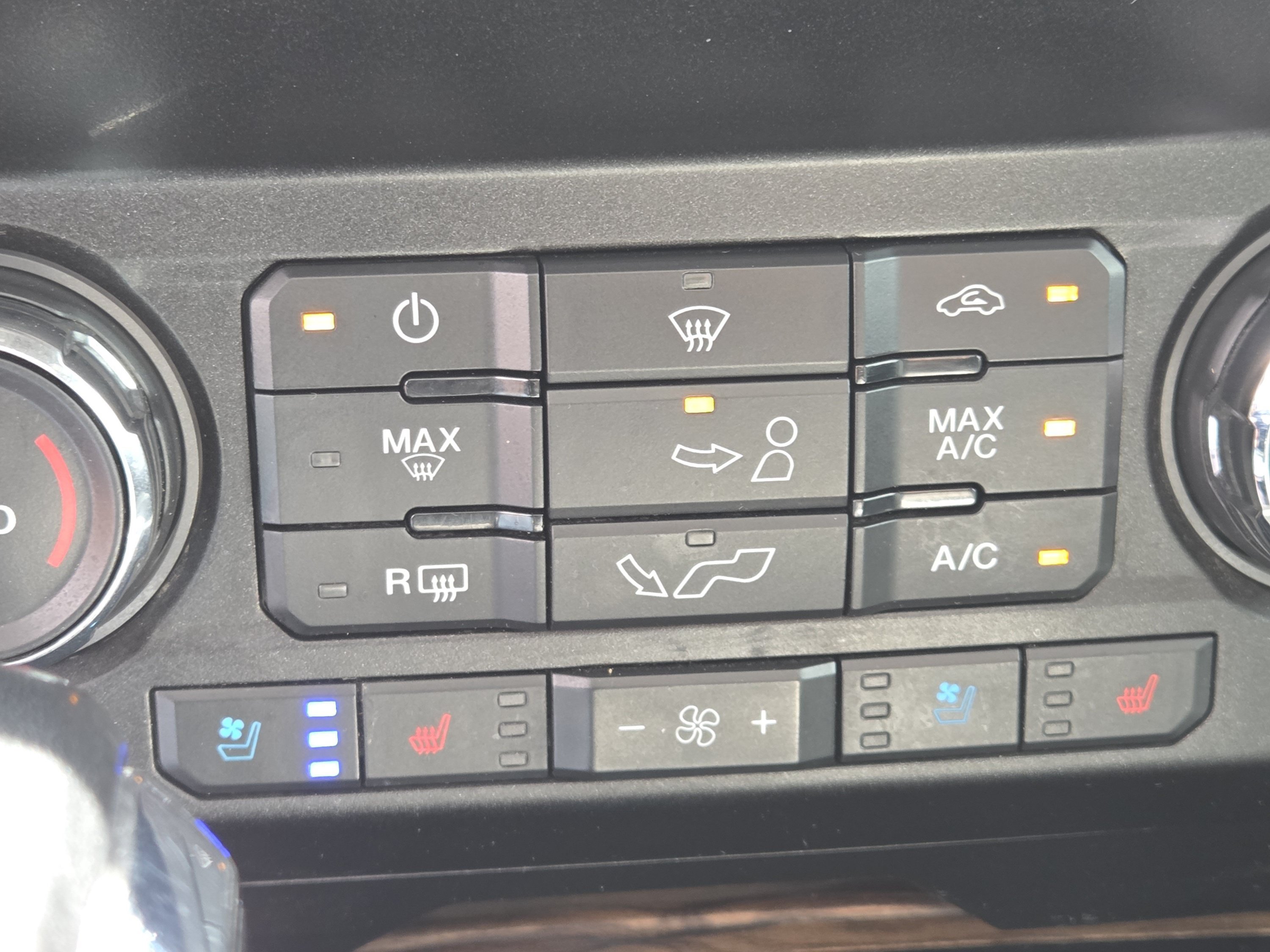 Certified 2020 Ford F150 Lariat AWD/4WD image 36