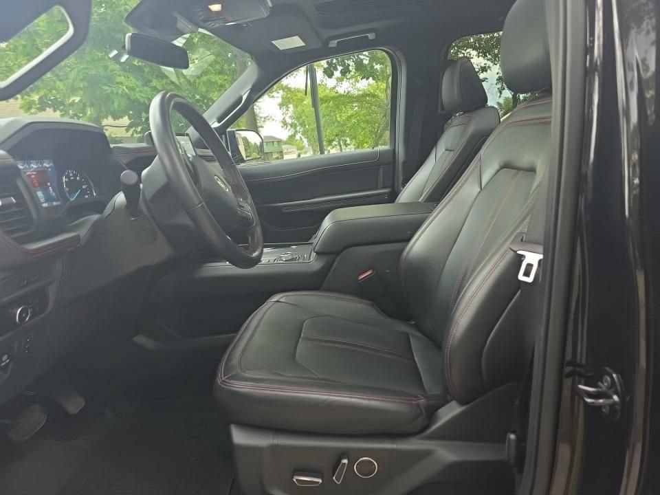 Certified 2023 Ford Expedition Limited AWD/4WD image 5