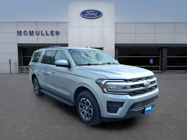 Certified 2024 Ford Expedition Max XLT AWD/4WD image 3