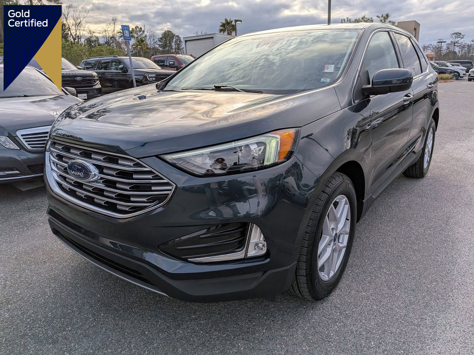 Certified 2022 Ford Edge SEL w/ Convenience Package
