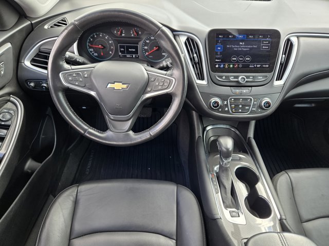 Used 2022 Chevrolet Malibu LT w/ Leather Package image 25