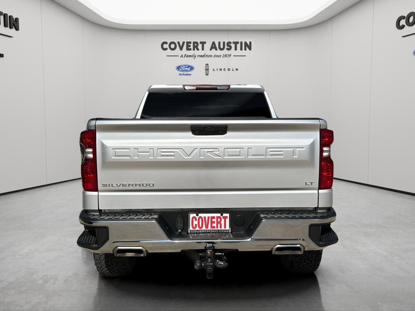 Used 2021 Chevrolet Silverado 1500 LT w/ Z71 Off-Road Package image 4