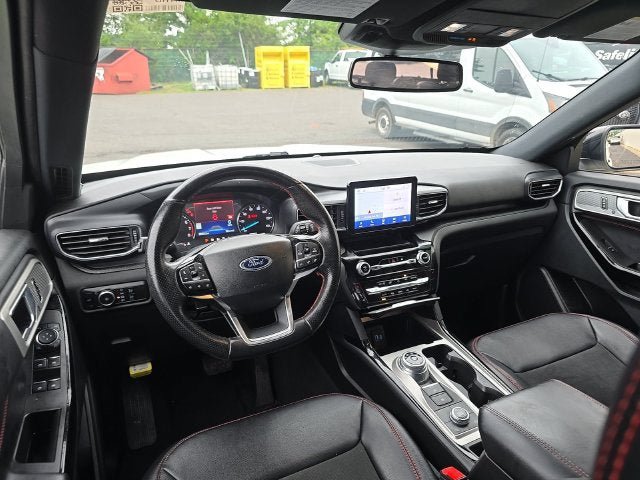 Certified 2023 Ford Explorer ST-Line AWD/4WD image 13