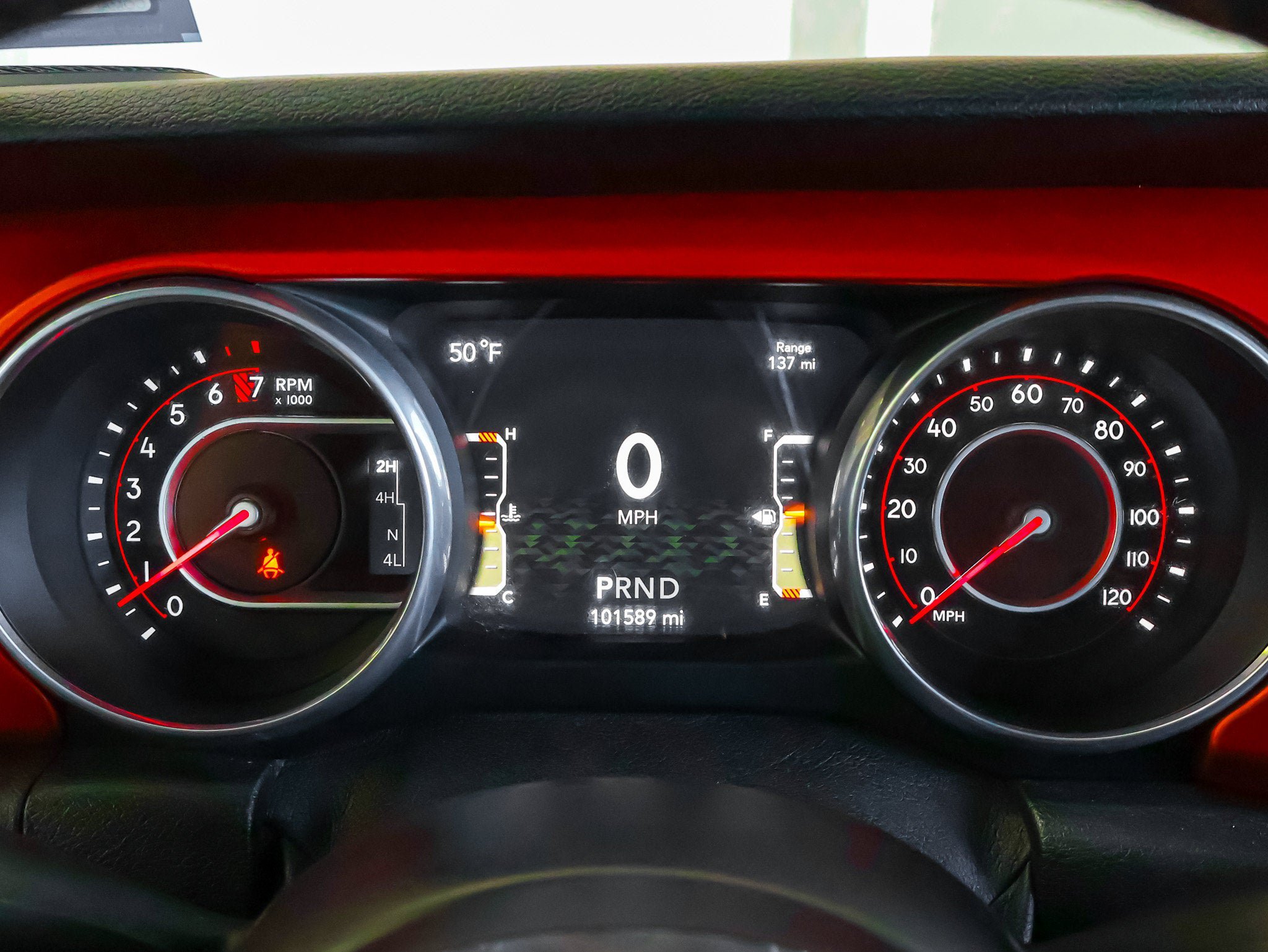Used 2018 Jeep Wrangler Unlimited Rubicon w/ Safety Group AWD/4WD image 27