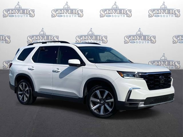 Used 2025 Honda Pilot Touring