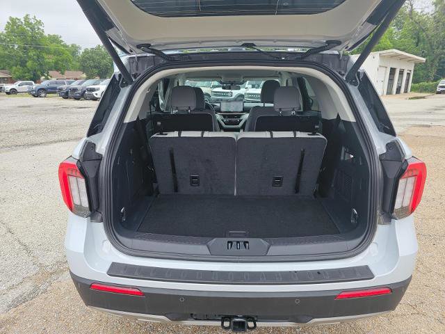 Certified 2026 Ford Explorer Active w/ Active Comfort Package RWD image 18