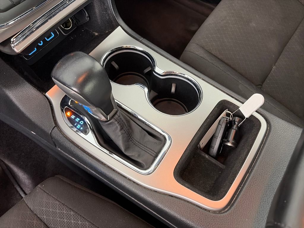 Used 2018 Jeep Grand Cherokee Laredo AWD/4WD image 22
