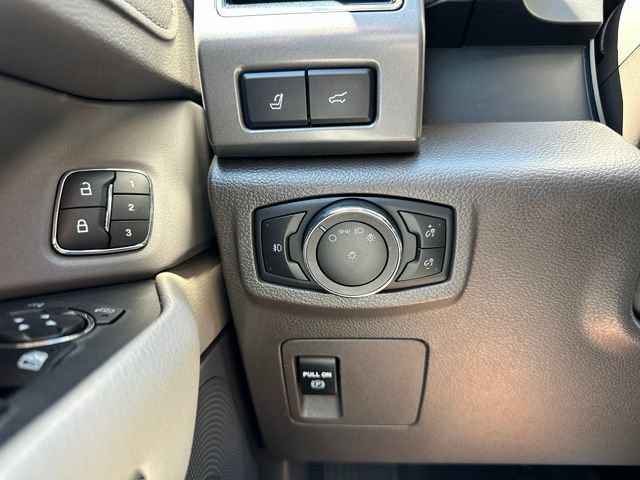 Certified 2020 Ford Expedition XLT w/ Equipment Group 202A AWD/4WD image 63